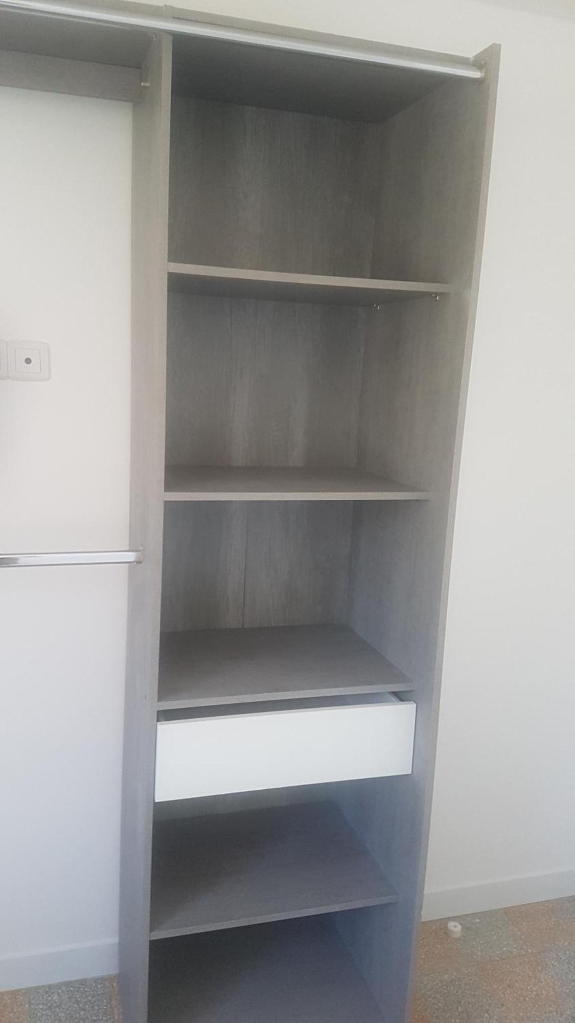 New Cheap Private Room, Kitchen , Overwieuw Sea,tram On Spot, 12 Minutes From Train Station With Tram , In 17 Min Tram , Privee Pas Cher, Cuisine Equipee , Tram Sur Place, Apercu Mer, 12 Min De La Gare De Avec Le Tram, 17 Min *